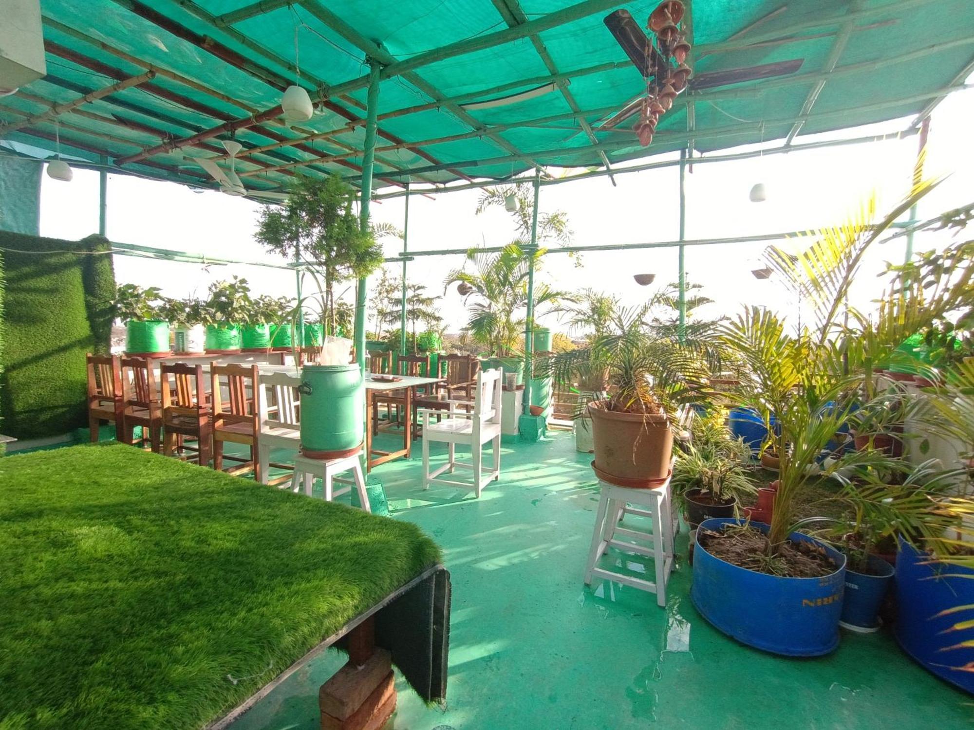 Choudhary White House Udaipur Apartment Екстериор снимка