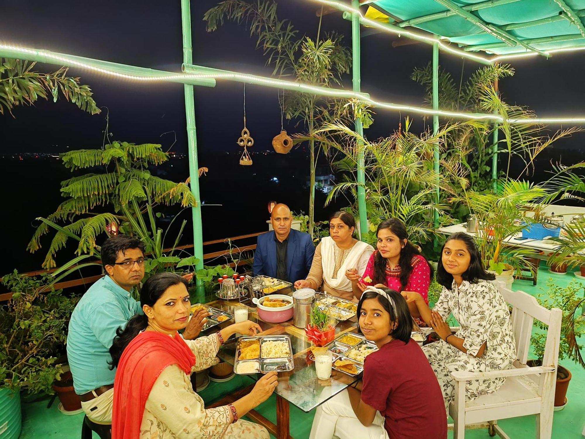 Choudhary White House Udaipur Apartment Екстериор снимка